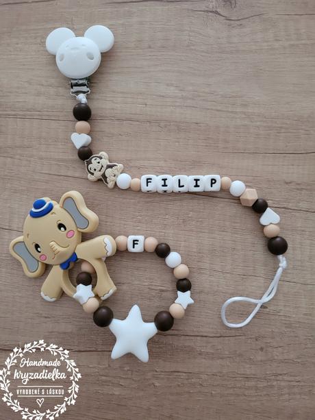 Hryzadielka a retiazky na cumlík, 