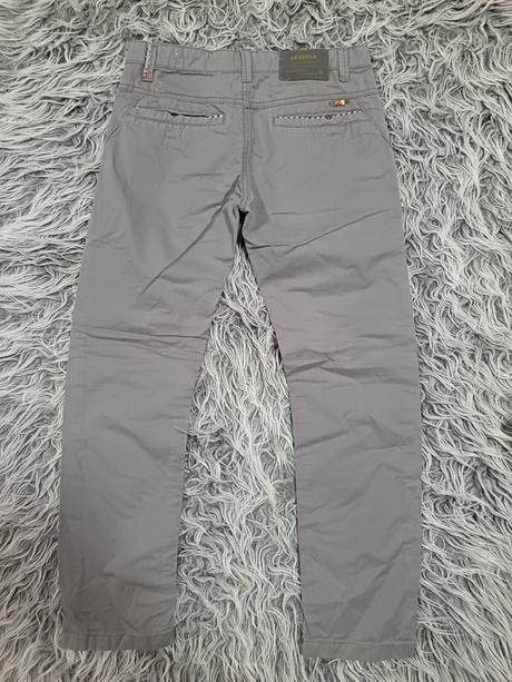 Chlapčenské nohavice, 152