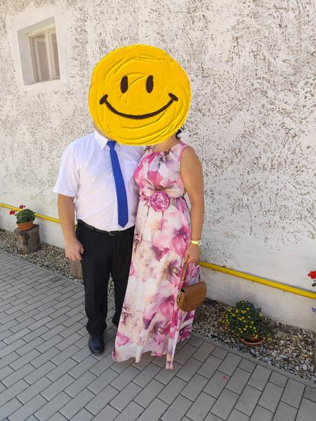Krásne šaty, 44