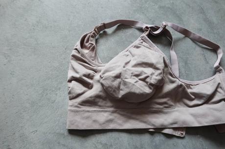 Podprsenka na kojenie h&m 75b, 75,b