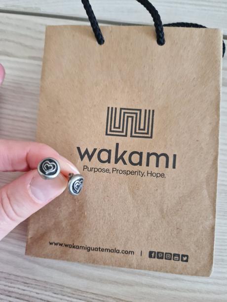 Nausnice wakami guatemala,