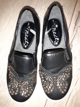 Motýlikové next, next,34