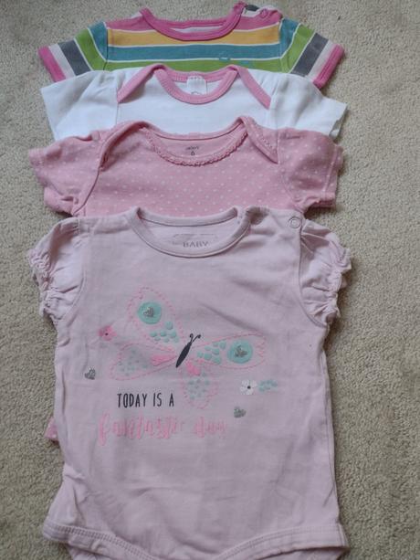 Body s krátkym rukávom, 68