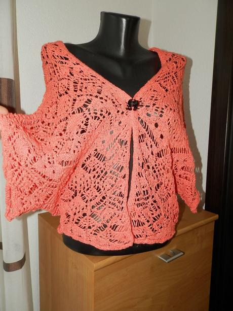 Lososové bolerko, 38