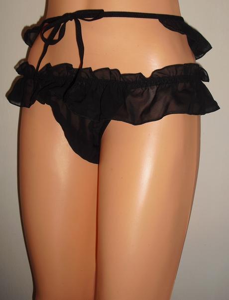 Luxusne tangaciky, l