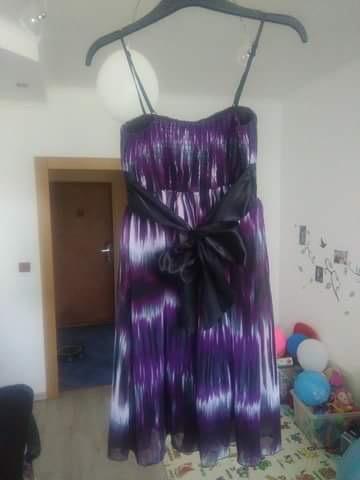 Damske/dievcenske saty, xs