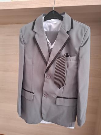 Chlapčenský oblek 4 kombinácia, 128