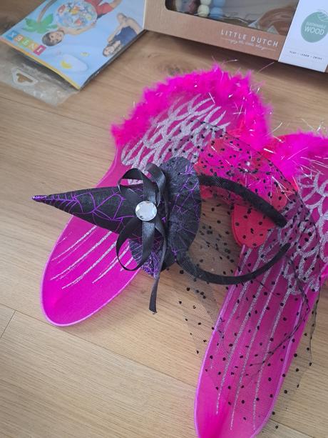 Kridla a goralky do vlasov, 