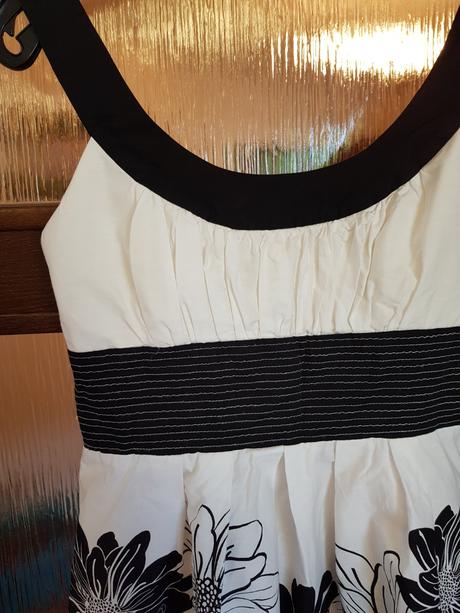 Krátke letné šaty, m