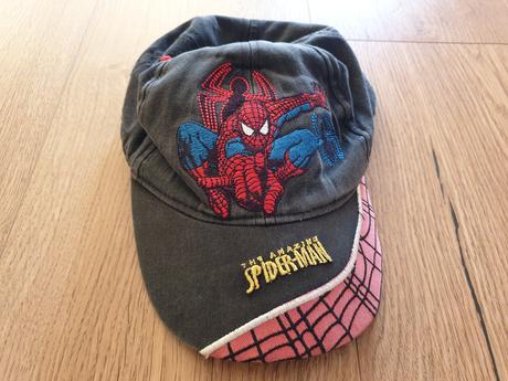 Šiltovka, marvel,104