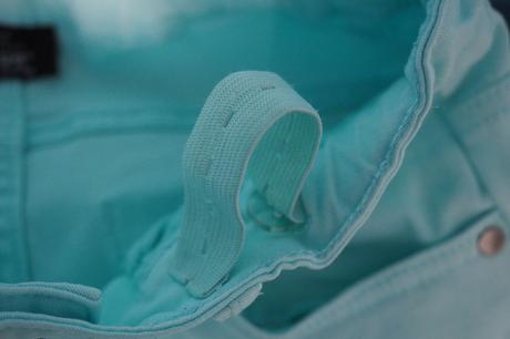 Dievčenské nohavice, 152