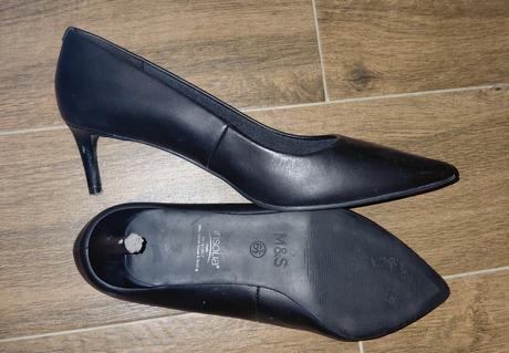 Lodicky, marks & spencer,40