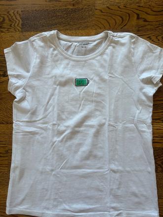 Tricko, reserved,152