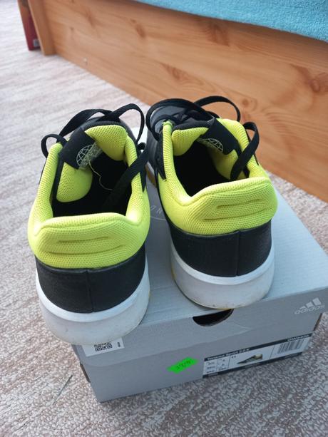Adidas chlapcenske tenisky c. 39, adidas,39