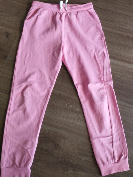 Tepláky, sinsay,152