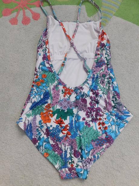 Celé plavky next, next,46