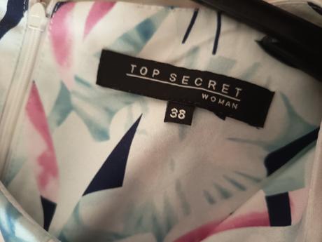 Šaty top secret, 38