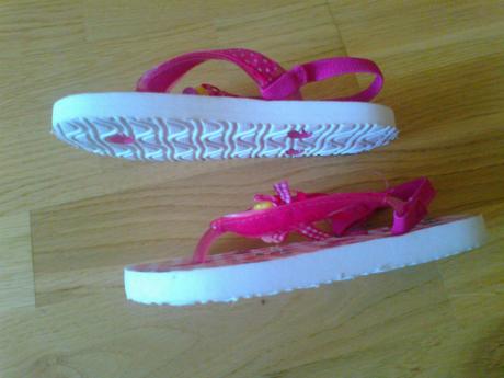 Sandálky, 28