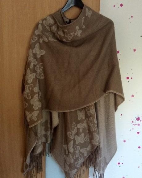 Pončo next s motýľmi, next