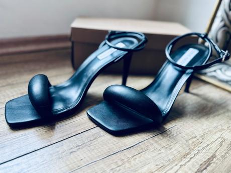 Štýlové sandále na vysokom opätku, steve madden,40