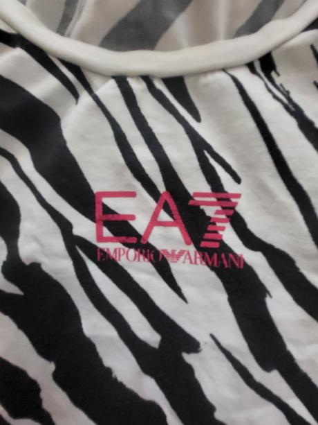 Ea7 top, armani,l