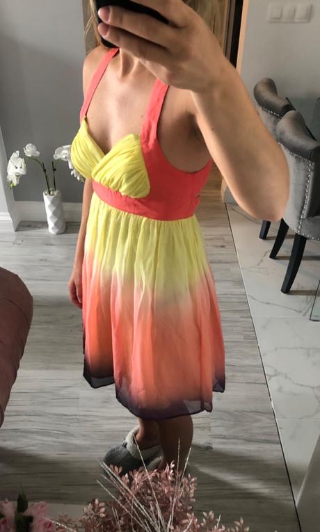 Šaty lipsy, nenosené, perfektný stav, lipsy london,38