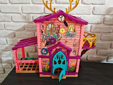 Domček pre lesné vily, 