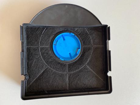 Uhlíkový filter do digestora,