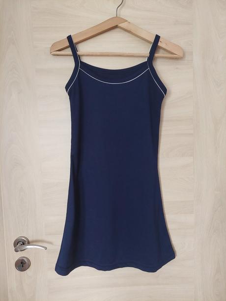 Tmavomodre minisaty na ramienka c. 36, 36