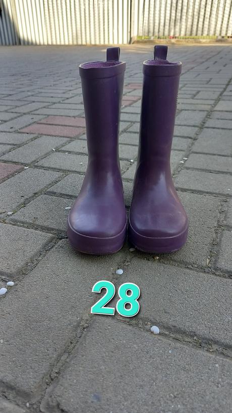 Dievčenské gumáky, 28