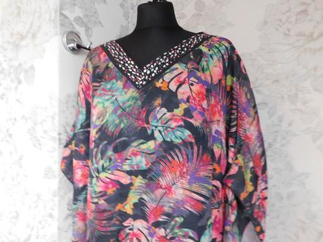 Kvalitna velmi pekna tunika, 