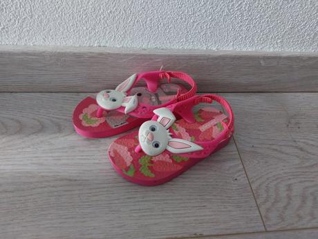 Ipanema slapky zabky, 22