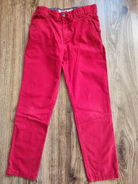 Červené nohavice, h&m,128