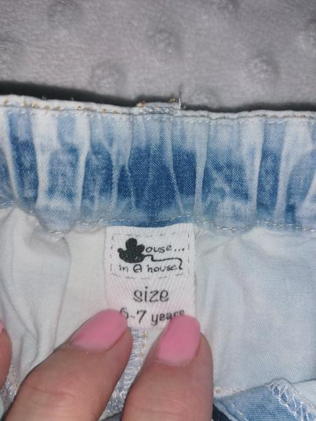 Kraťasky zn. mouse in house č.116, 116