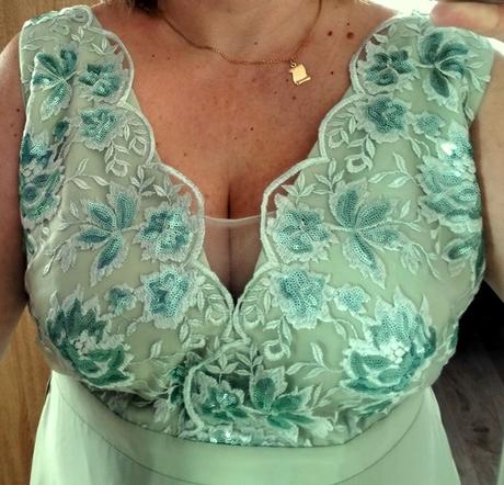 Šifónové šaty s flitrovanou výšikou, v.50/52/xxl, bonprix,46 - xxxl