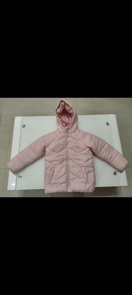 Predám dievčenskú zimnú bundu, 128