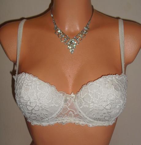 Svadobna cipkovana podprsenka, 75a