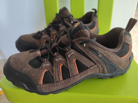 Trekové turistické topánky, karimor,38