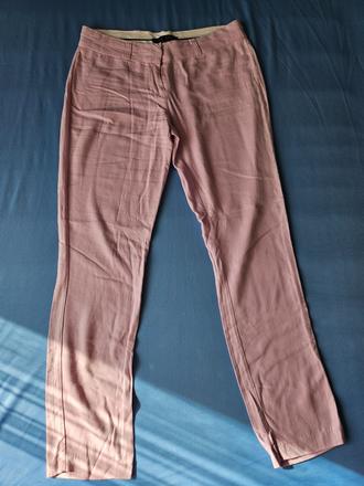 Ružové nohavice, gate,36