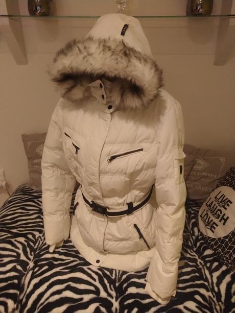 Kvalitná zimná bunda, l