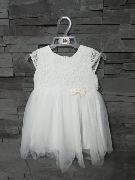 Slávnostné šaty, 68