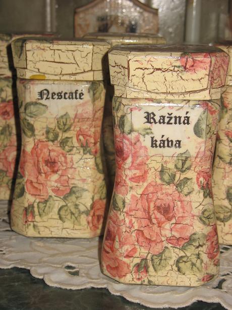 Dózy na skladovanie potravín, 