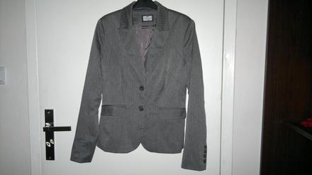 Sako s jemnými pásikmi, c&a,38