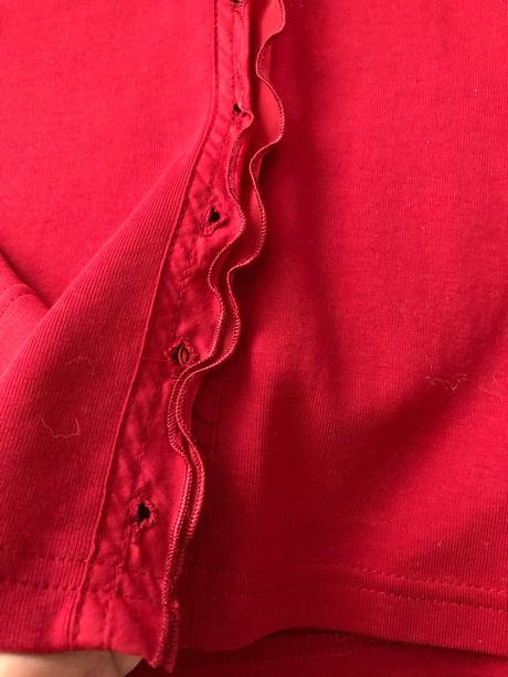 Červený svetríky volanikom, veľkosť s, street one,s