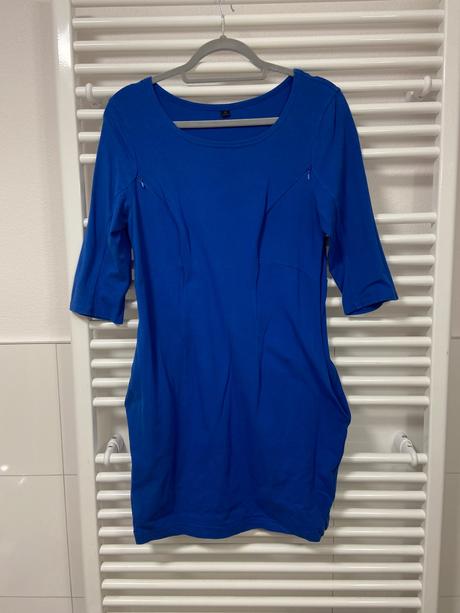 Dojčenské šaty, 42