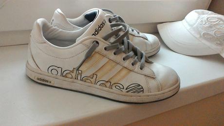 Botasky, adidas,35