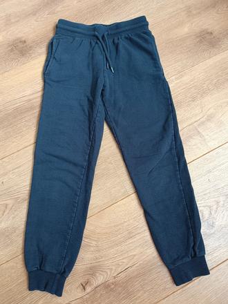 Teplaky 146, 146
