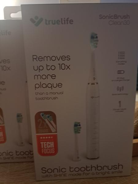 Skúsenosti s kefkou Truelife SonicBrush Clean 30