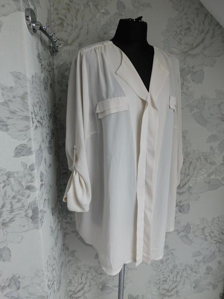 Luxusna bluzka s roll-up rukavom, 48