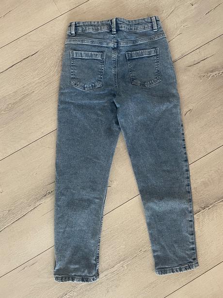 Vyšívané rifle kvetinkove 10-11r, f&f,146